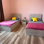 Flat In Caesar *
