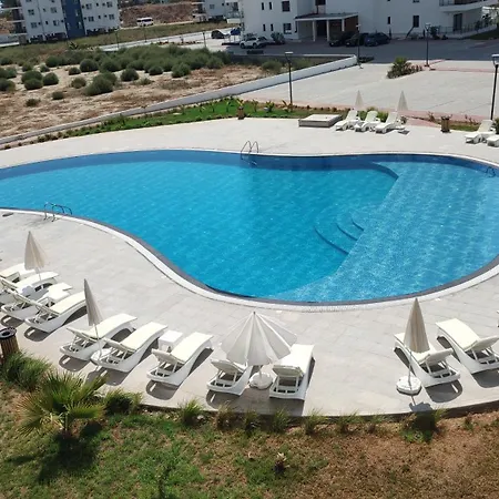 Flat In Caesar Daire *