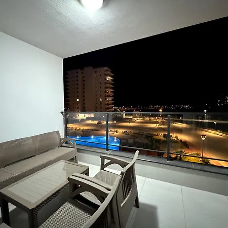 Apartment Flat In Caesar